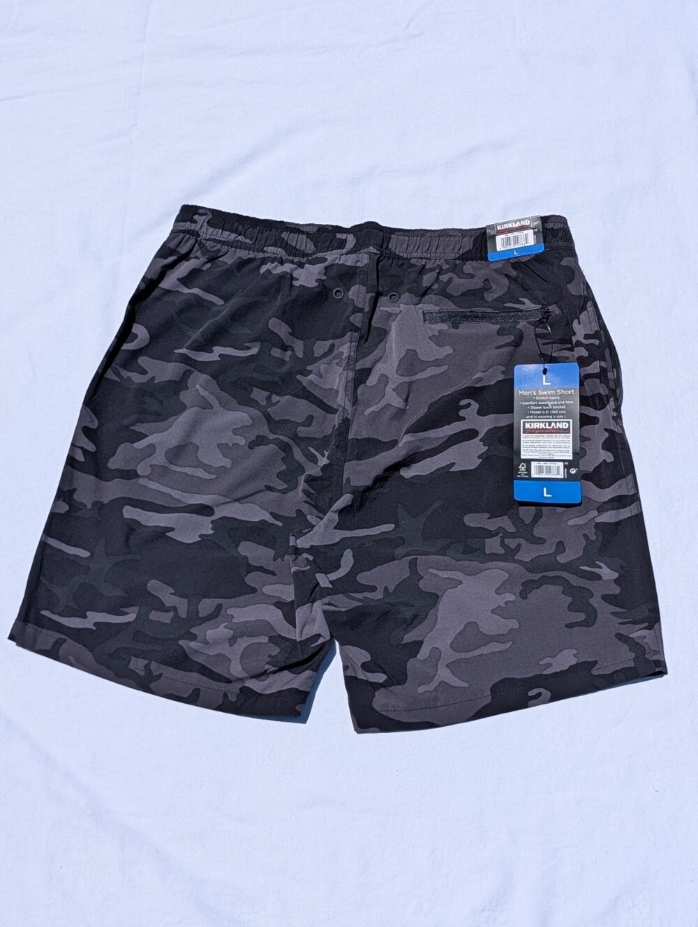 Kirkland Signature Men's Swim Trunks Size L - Picture 2 of 16